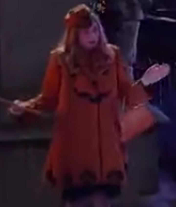 The Curse of Bridge Hollow Lauren Lapkus Halloween Coat